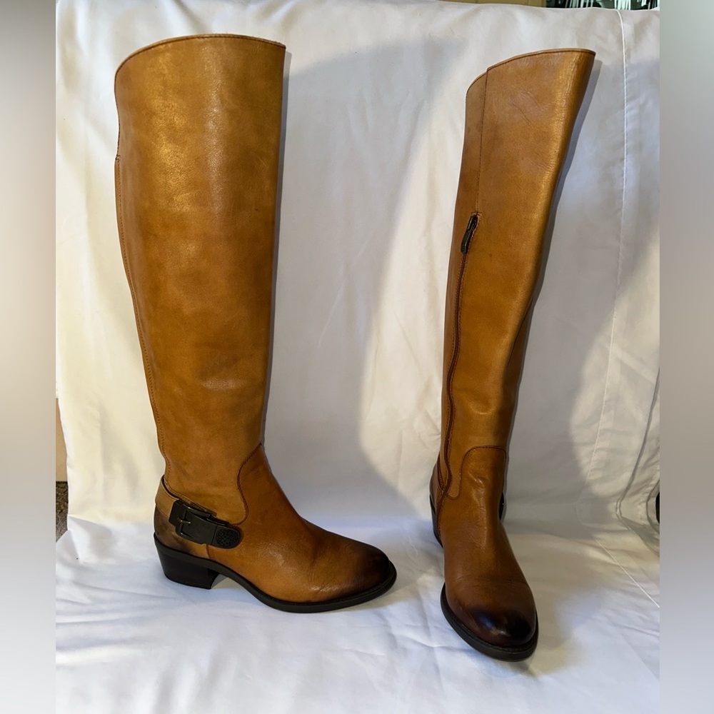 Vince Camuto boots